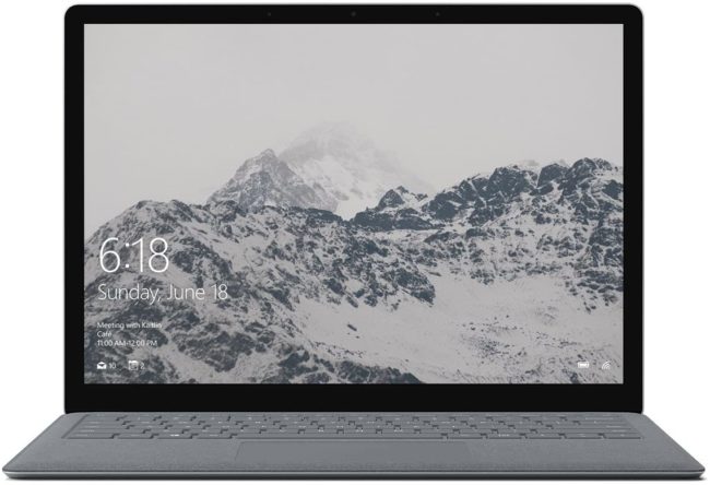 「Microsoft Surface Laptop」の正面